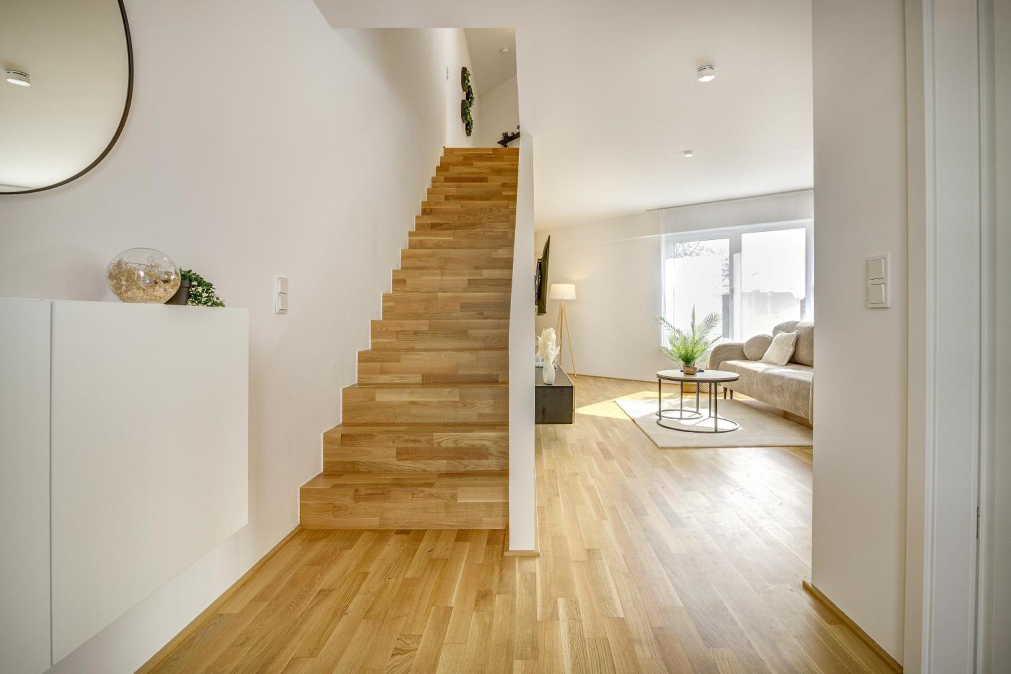 Exklusive 3-Zimmer Luxus-Maisonette In Hochheim - Naehe Frankfurt Flughafen, Wiesbaden Und Mainz Hochheim am Main Esterno foto