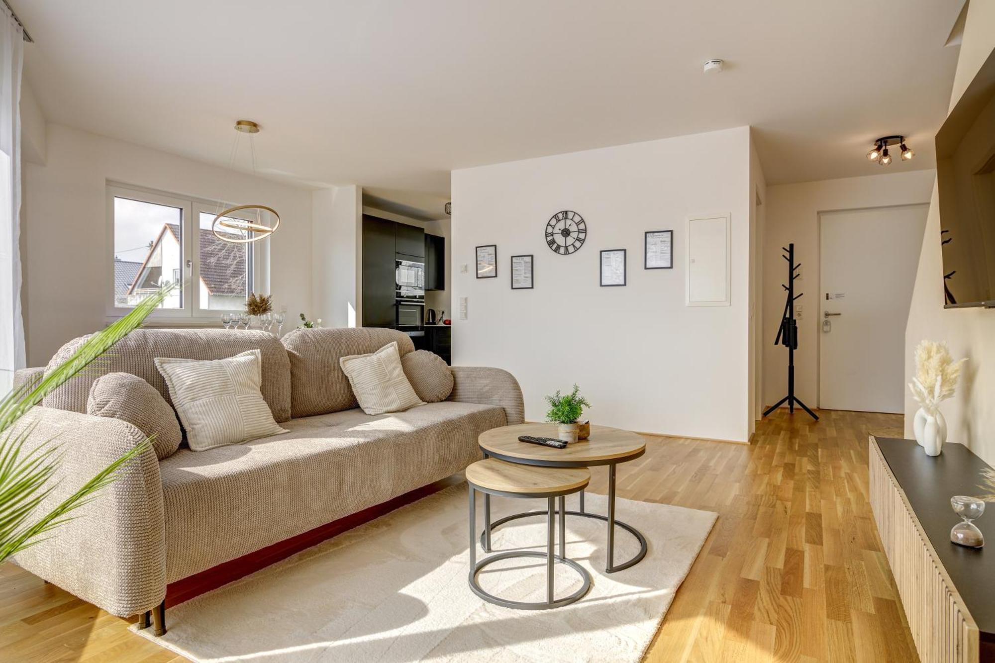 Exklusive 3-Zimmer Luxus-Maisonette In Hochheim - Naehe Frankfurt Flughafen, Wiesbaden Und Mainz Hochheim am Main Esterno foto